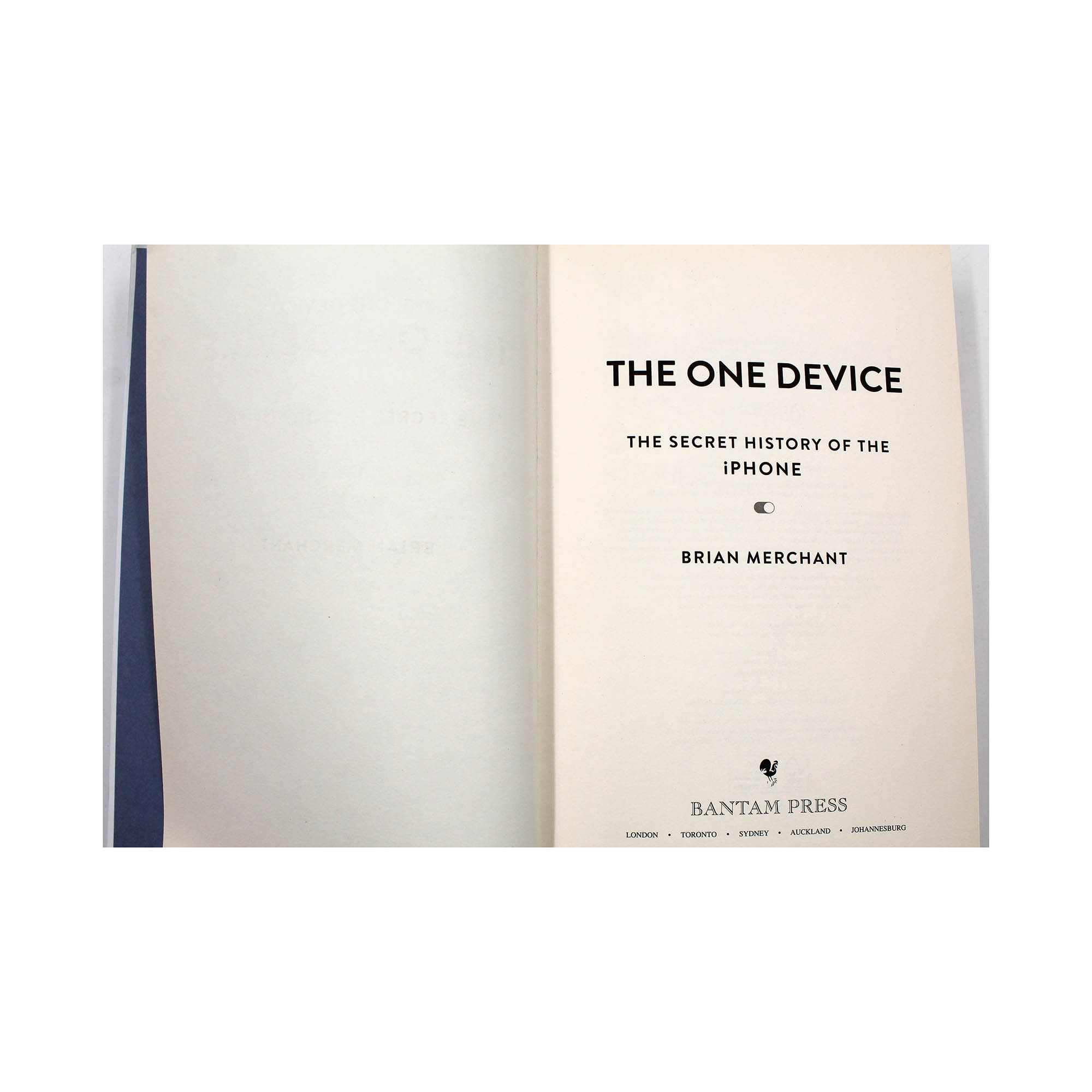 The One Device: The Secret History of the iPhone — Книжная энтропия
