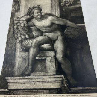 Черно-белая фототипия (репродукция), изображающая декоративную фигуру (Ignudo) с потолка Сикстинской капеллы работы Микеланджело. 1900 е годы 24,5х18 см П3164