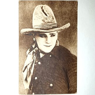 Антикварная открытка «Актер Ричард Толмедж в ковбойском образе», 1920-е гг. 14х9см